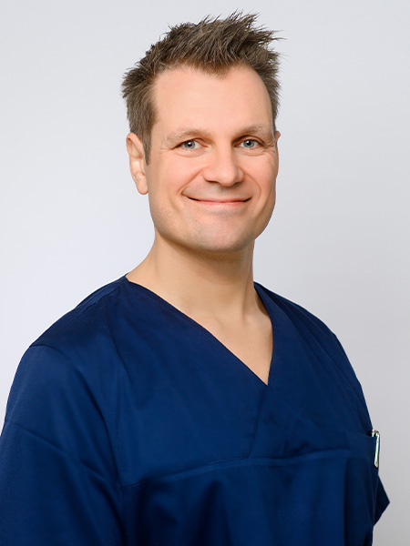 Dr. Leonhard Neunhoeffer